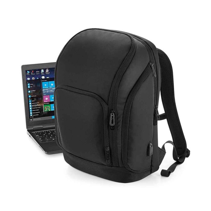 Quadra Pro-Tech Charge Backpack